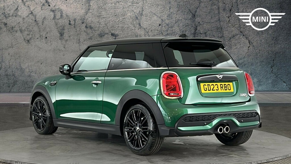 Mini Hatch 2.0 Cooper S Exclusive Hatchback Steptr GD23RBO Green #2