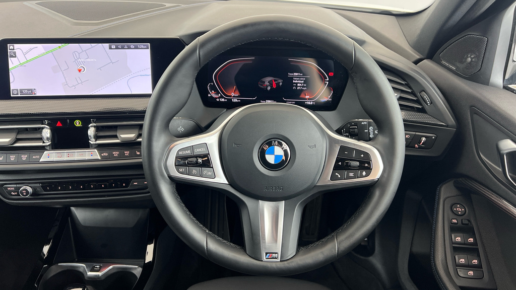 BMW 1 Series 1.5 118I M Sport Lcp Hatchback Dct Eu GD73BDZ White #5