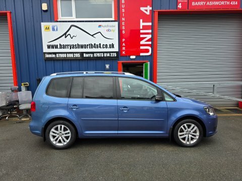 Volkswagen Touran Se Tdi Dsg Blue #4