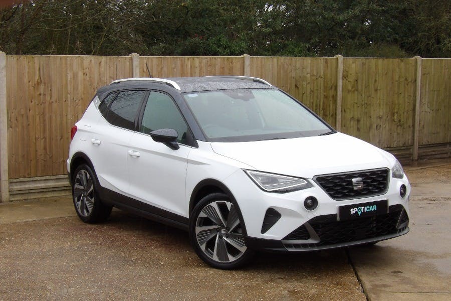 Seat Arona 1.0 Tsi Fr Sport Dsg White