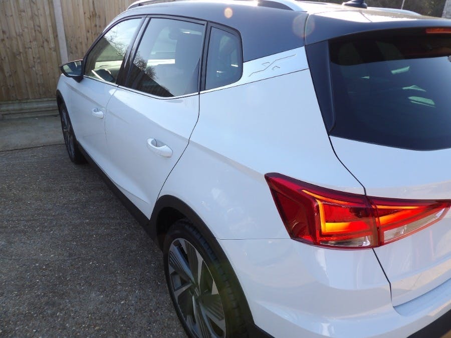 Seat Arona 1.0 Tsi Fr Sport Dsg DK74YGE White #6