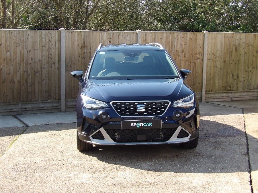 Seat Arona 1.0 Tsi Xperience Lux GX23YNN Blue #2