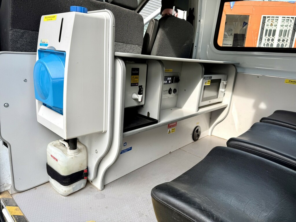 Ford Transit Custom Welfare Welfare Van Ideal Camper Conversion2.0 350 YP70WPD White #2