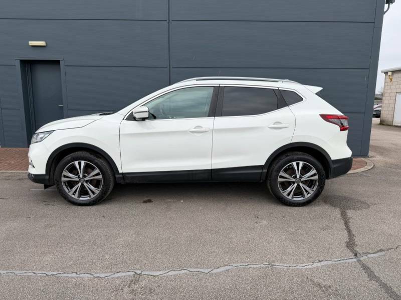 Nissan Qashqai 1.2 Dig-t N-connecta - 2018 18 DT18HRF White #4