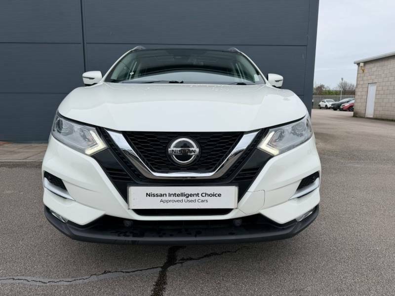 Nissan Qashqai 1.2 Dig-t N-connecta - 2018 18 DT18HRF White #2