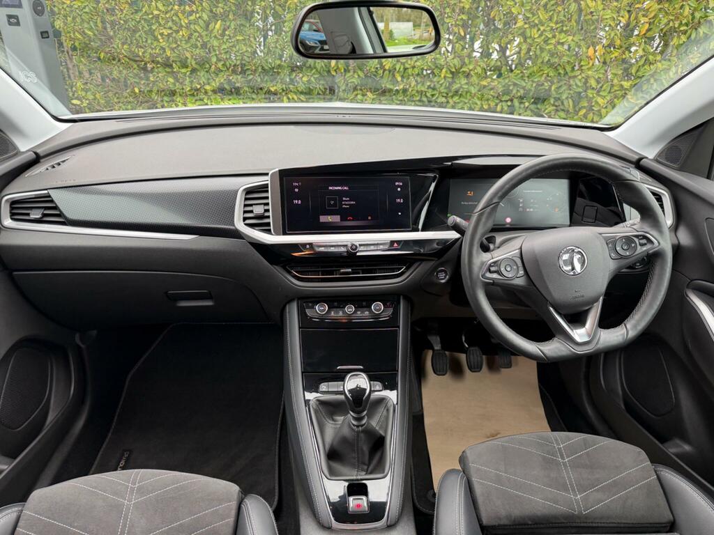 Vauxhall Grandland 1.2 Turbo Ultimate Euro 6 Ss MD72EMF  #3