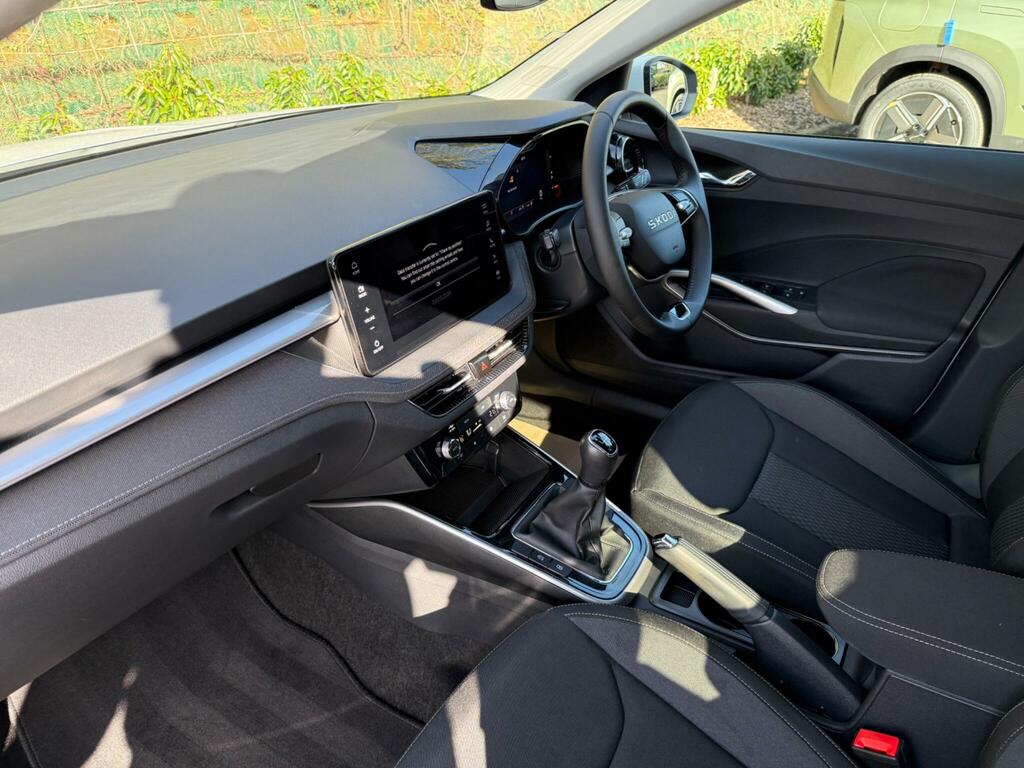 Skoda Fabia 1.0 Tsi Se L Edition Euro 6 Ss MA25XFF #3