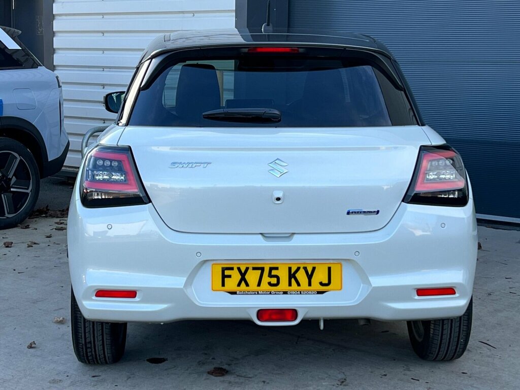 Suzuki Swift 1.2 Mhev Ultra Euro 6 Ss FX75KYJ White #6