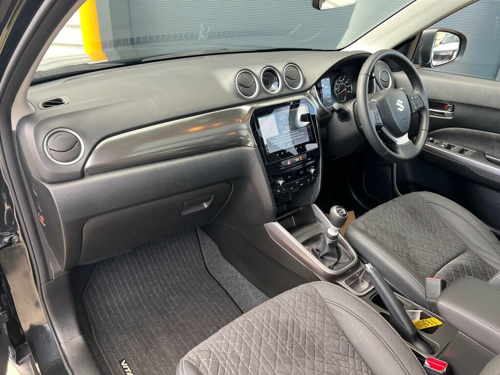 Suzuki Vitara 1.4 Boosterjet Mhev Ultra Euro 6 Ss YE75EJF Black #4