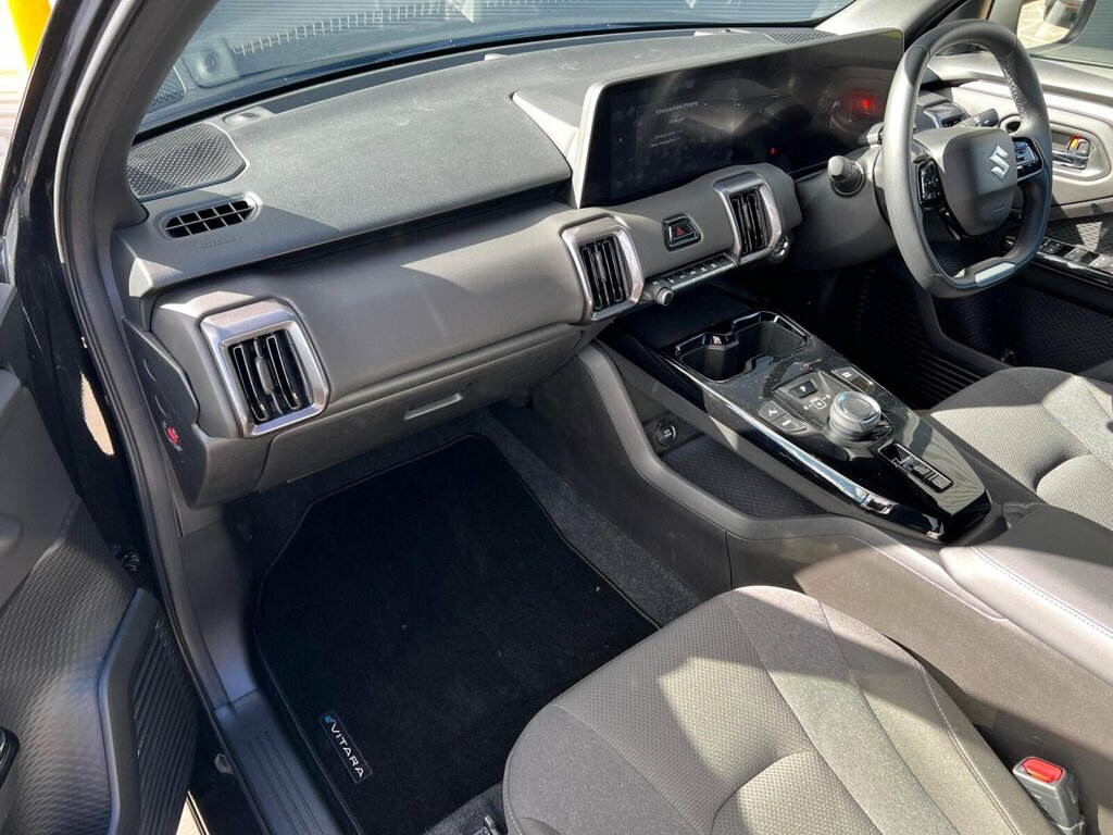 Suzuki Vitara 61Kwh Motion YE75EYL Black #4