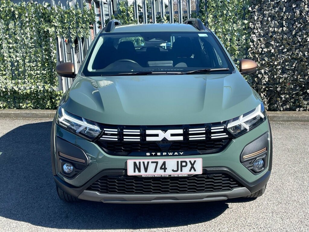 Dacia Sandero Stepway 1.0 Tce Extreme Euro 6 Ss NV74JPX Green #2