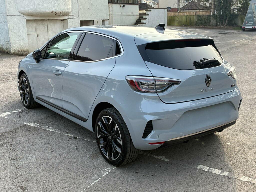 Renault Clio 1.6 E-tech Techno Euro 6 Ss Grey #4