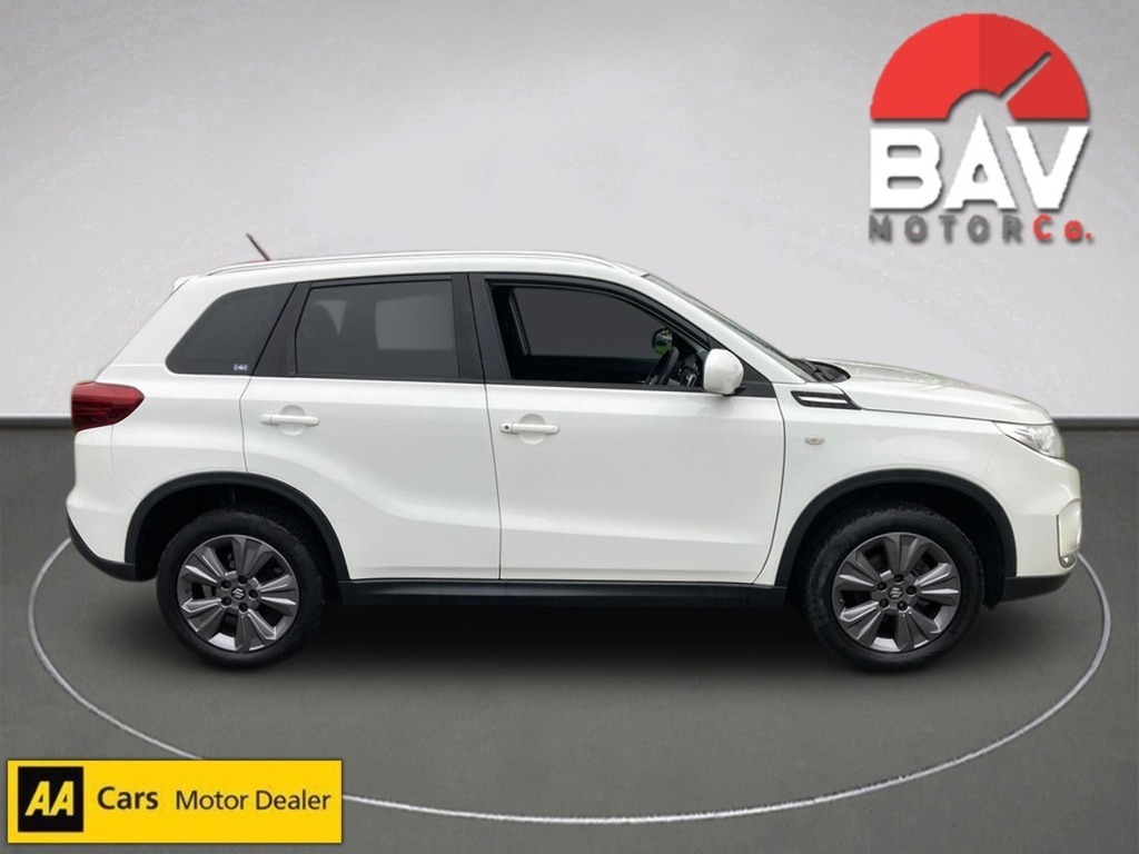 Suzuki Vitara Boosterjet Sz-t KL19ZBY White #2
