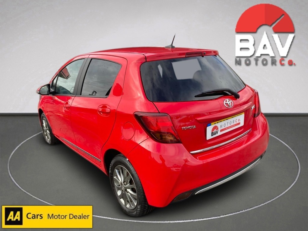 Toyota Yaris Dual Vvt-i Icon VA16OJT Red #5