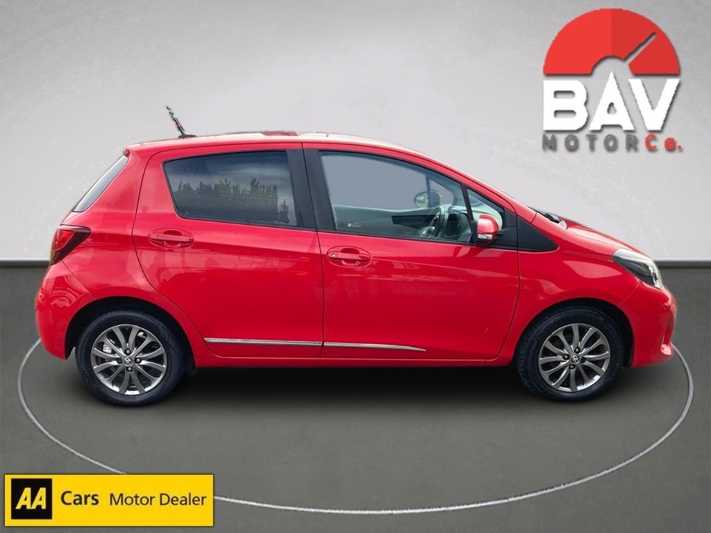 Toyota Yaris Dual Vvt-i Icon VA16OJT Red #2