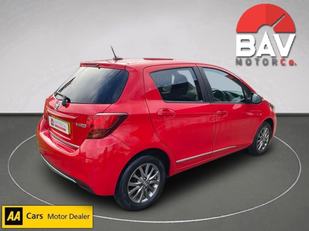 Toyota Yaris Dual Vvt-i Icon VA16OJT Red #3