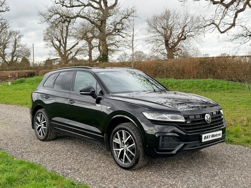 Volkswagen Touareg 3.0 Tdi V6 R-line Black