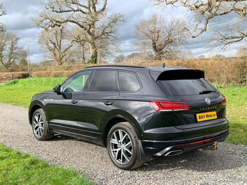 Volkswagen Touareg 3.0 Tdi V6 R-line MGZ7636 Black #5