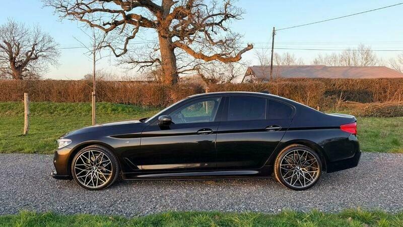 BMW 5 Series 3.0 530D M Sport Black #4