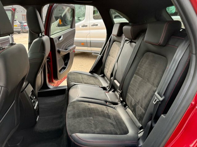 Ford Kuga Duratec St-line X Edition EN72JYW Red #4