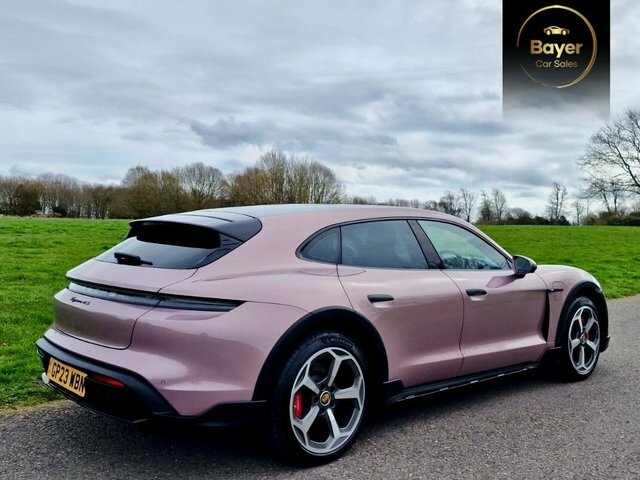 Porsche Taycan Plus 93.4Kwh 4S Cross GP23WBN Pink #4