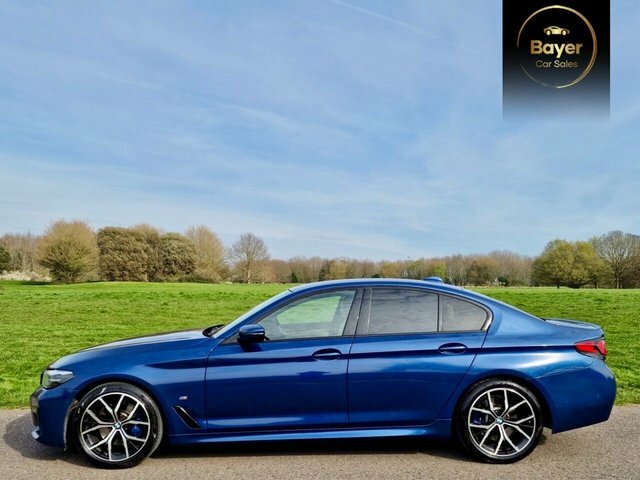 BMW 5 Series 520D Mht M Sport YF70DLN Blue #3