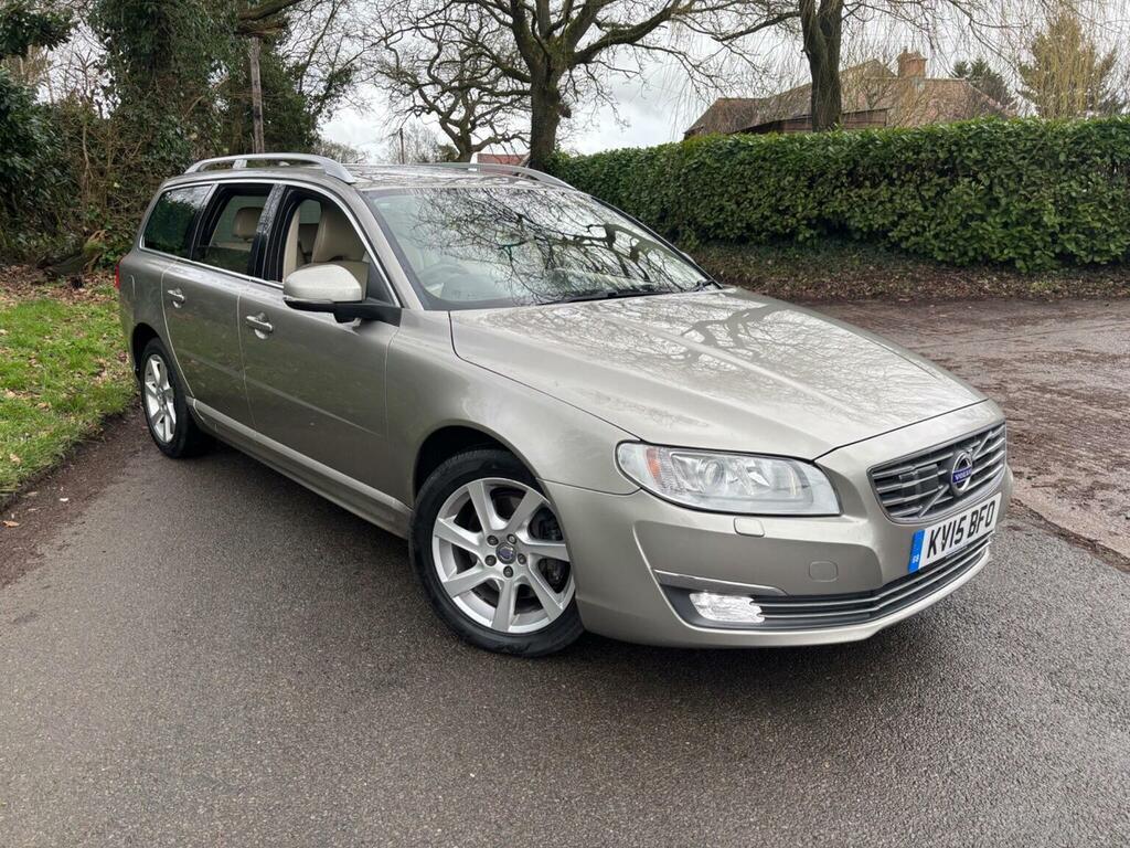 Volvo V70 2.4 D5 Se Lux Geartronic Euro 5 201515 Gold #3
