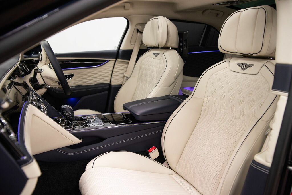 Bentley Flying Spur Flying Spur V6 Hybrid Blue #4