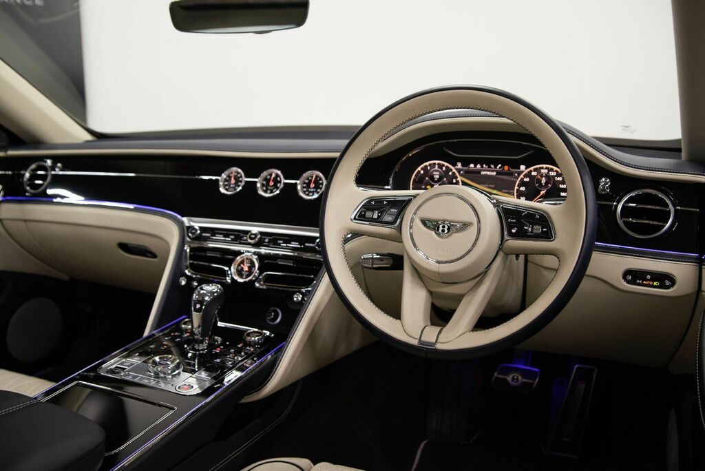 Bentley Flying Spur Flying Spur V6 Hybrid Blue #3