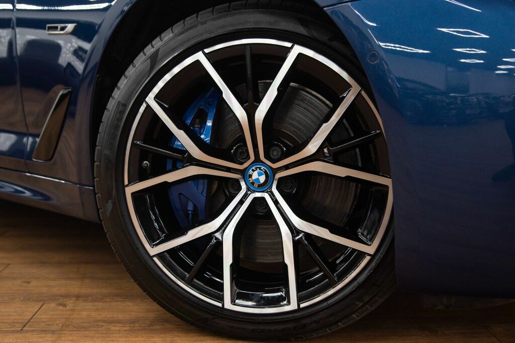 BMW 5 Series Automatic WV71TGJ Blue #5