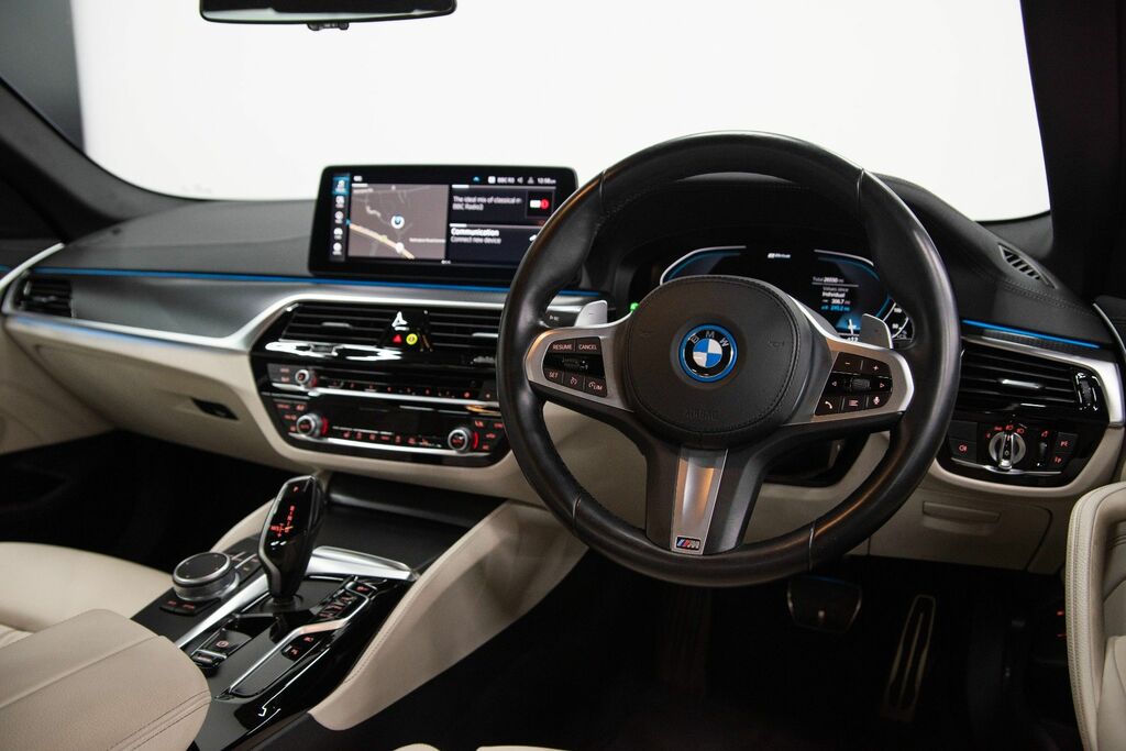 BMW 5 Series Automatic WV71TGJ Blue #3
