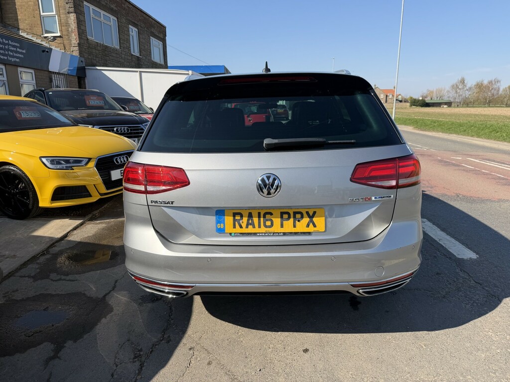 Volkswagen Passat Estate 2.0 Tdi Bluemotion Tech R-line 2016 RA16PPX Silver #6