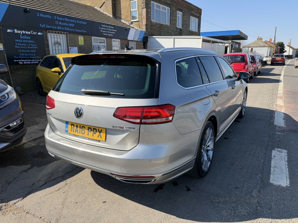 Volkswagen Passat Estate 2.0 Tdi Bluemotion Tech R-line 2016 RA16PPX Silver #5