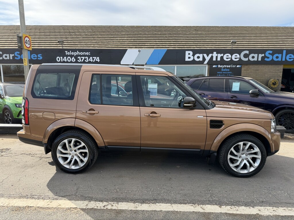 Land Rover Discovery 4 Suv 3.0 Sd V6 Landmark 2016 ML16VRD Orange #3
