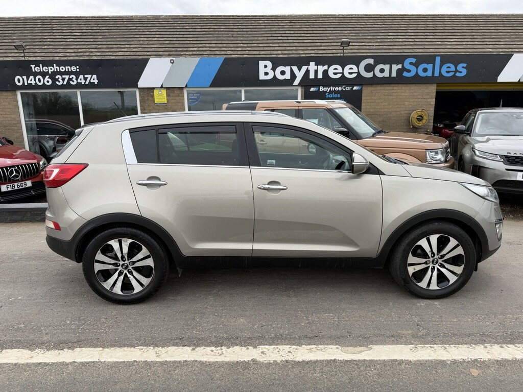 Kia Sportage Suv 1.7 Crdi Ecodynamics 3 2012 Silver #3