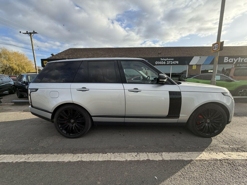 Land Rover Range Rover Suv 4.4 Sd V8 2019 KX19ZEY Silver #2