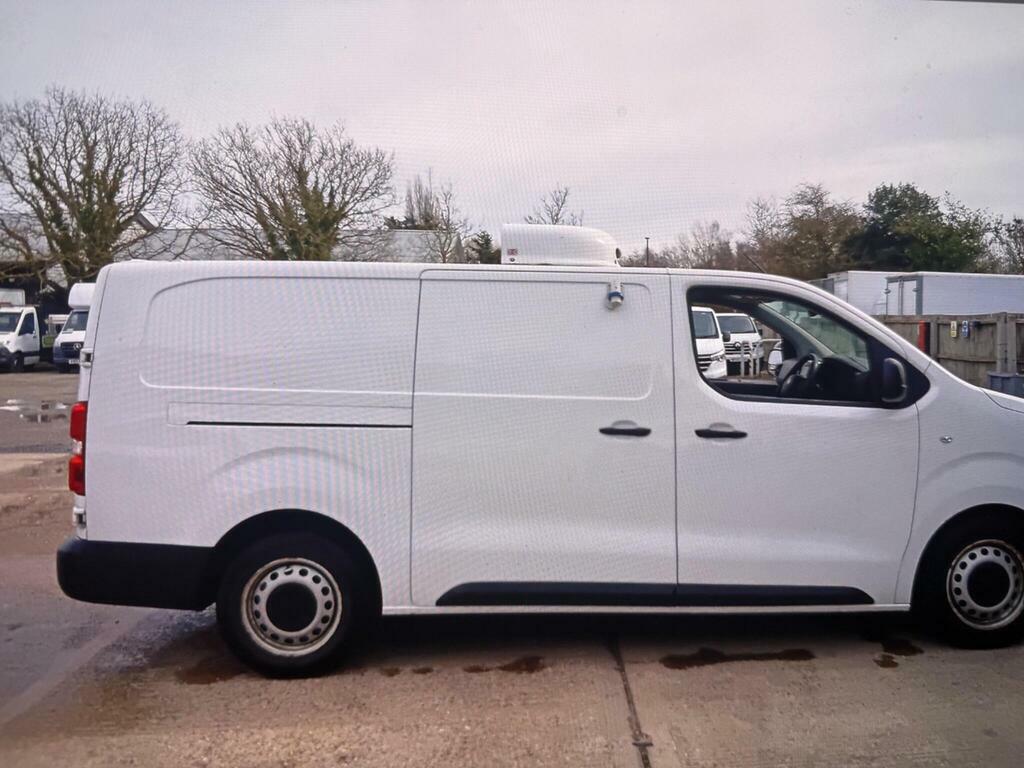 Peugeot Expert 1.5 Bluehdi 1000 Professional Premium Long Panel V NV71OGN White #4