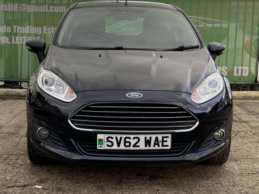 Ford Fiesta 1.3 Zetec 201362 SV62WAE Black #2
