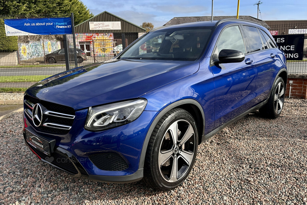 Mercedes-Benz GLC Class Glc 220 Urban Edition D 4Matic GX19PYA Blue #2