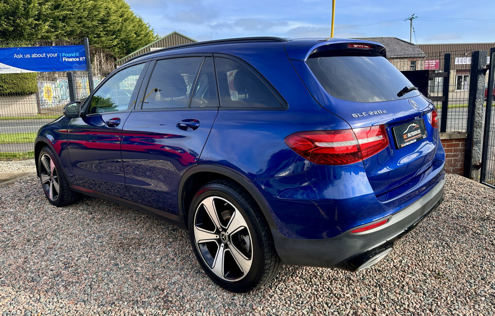 Mercedes-Benz GLC Class Glc 220 Urban Edition D 4Matic GX19PYA Blue #3