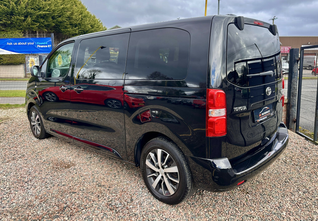 Toyota Proace Verso Diesel #3