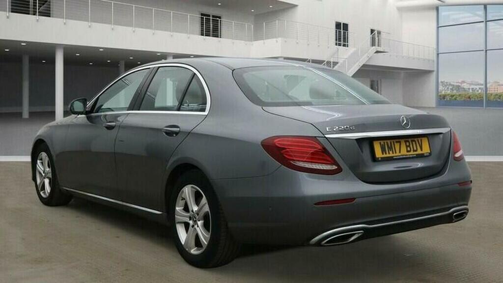 Mercedes-Benz E Class Saloon 2.0 E220d Se G-tronic Euro 6 Ss 20 WM17BDV Grey #3