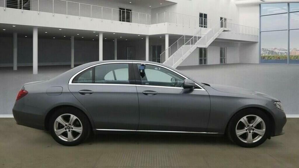 Mercedes-Benz E Class Saloon 2.0 E220d Se G-tronic Euro 6 Ss 20 WM17BDV Grey #5