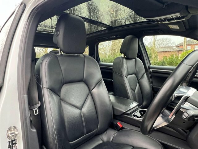Porsche Cayenne 3.0 Cayenne V6 D GD65AVN White #5
