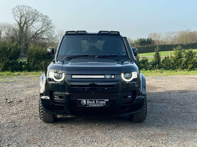 Land Rover Defender 5.0 Defender V8 Black #2