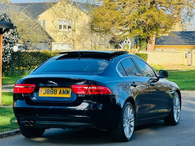 Jaguar XE 2.0D Portfolio Saloon Euro 6 S S Blue #6