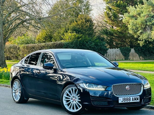 Jaguar XE 2.0D Portfolio Saloon Euro 6 S S Blue #2