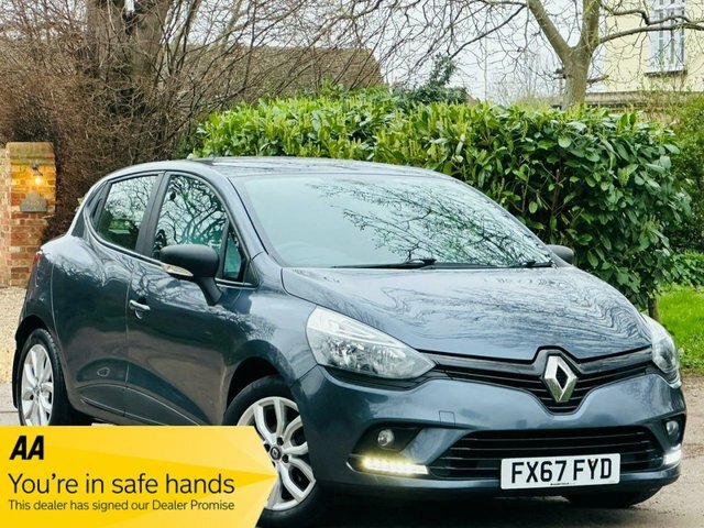 Renault Clio 1.5 Dci 90 Play Hatchback Euro 6 Grey
