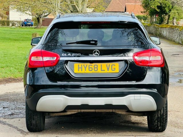 Mercedes-Benz GLA Class 1.6 Gla200 Se Suv Euro 6 S S Black #6