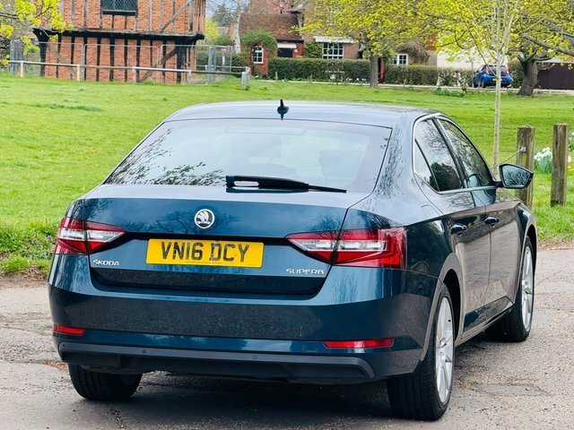 Skoda Superb 2.0 Tdi Se L Executive Hatchback Dsg Au Blue #6